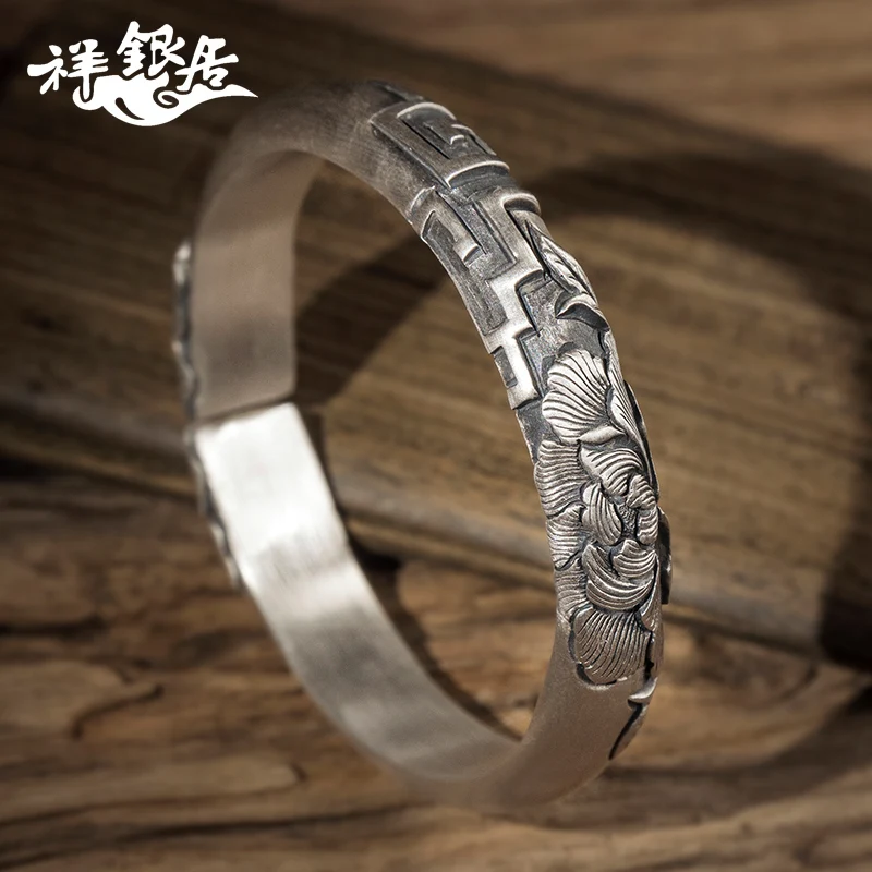 ★silver silver in the corner wealth lucky old craft carved bottom emboss 999 fine silver sterling silver bracelet
★silver silver in the corner wealth lucky old craft carved bottom emboss 999 fine silver sterling silver bracelet