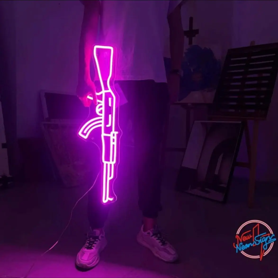 AK47 пистолет неоновые вывески декор для вечерние украшение для игровой комнаты художественная Ночная лампа световые вывессветильник для мероприятия s
AK47 пистолет неоновые вывески декор для вечерние украшение для игровой комнаты художественная Ночная лампа световые вывессветильник для мероприятия s