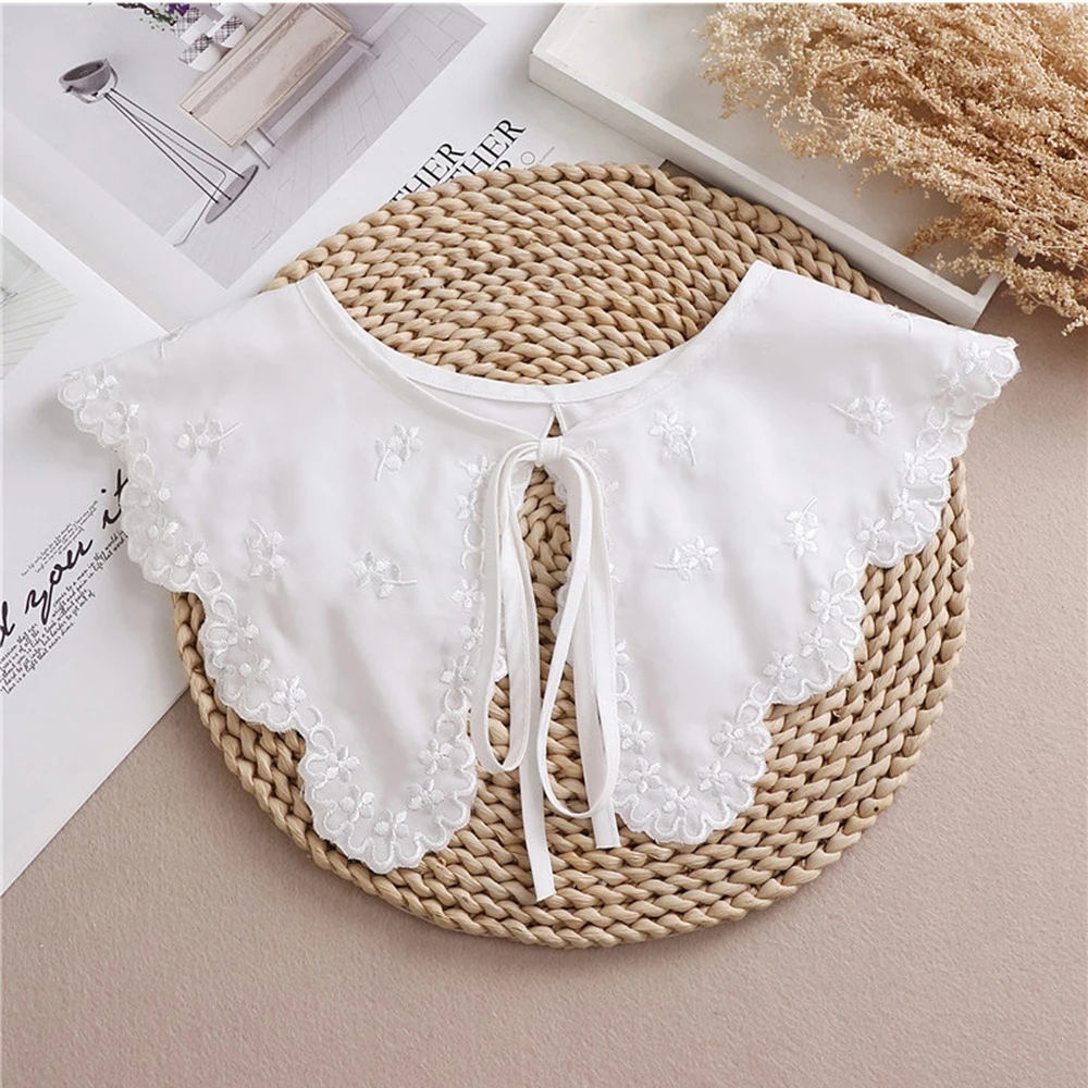 New Sweet Fake Collar For Women Lace Flower False Collar White Color Detachable Collars Women Clothes Accessories
New Sweet Fake Collar For Women Lace Flower False Collar White Color Detachable Collars Women Clothes Accessories