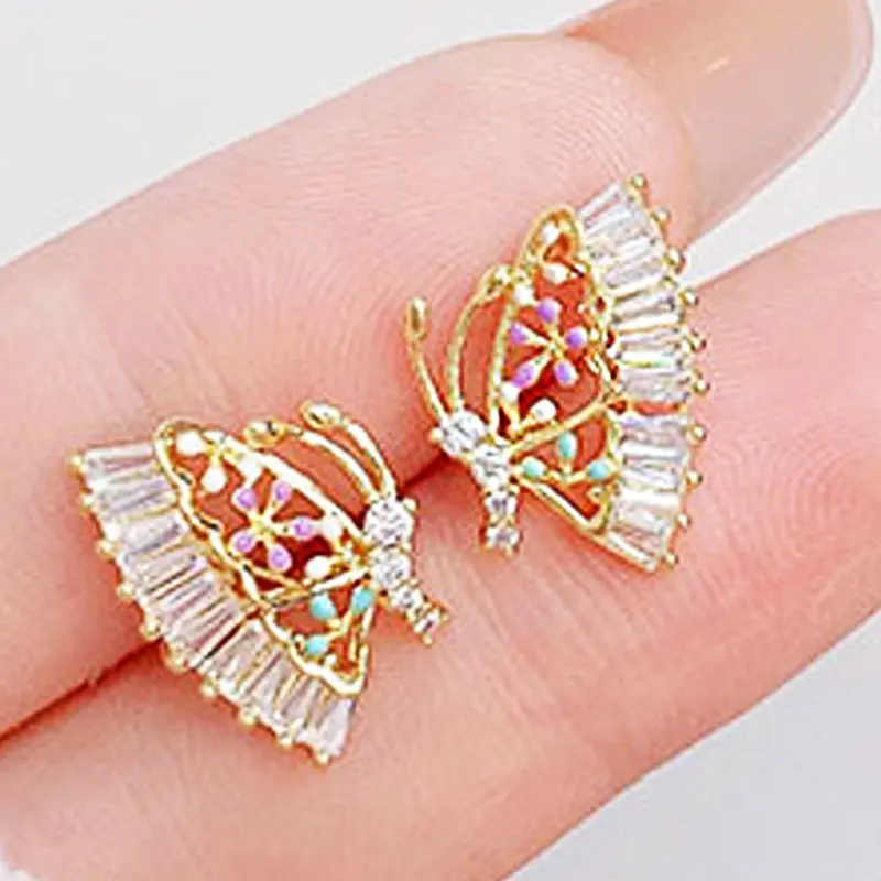 Elegant Inlay Top Zircon Colorful Butterfly Earrings for Women Exquisite Luxury Ear Stud Anniversary Wedding Accessories Jewelry
Elegant Inlay Top Zircon Colorful Butterfly Earrings for Women Exquisite Luxury Ear Stud Anniversary Wedding Accessories Jewelry