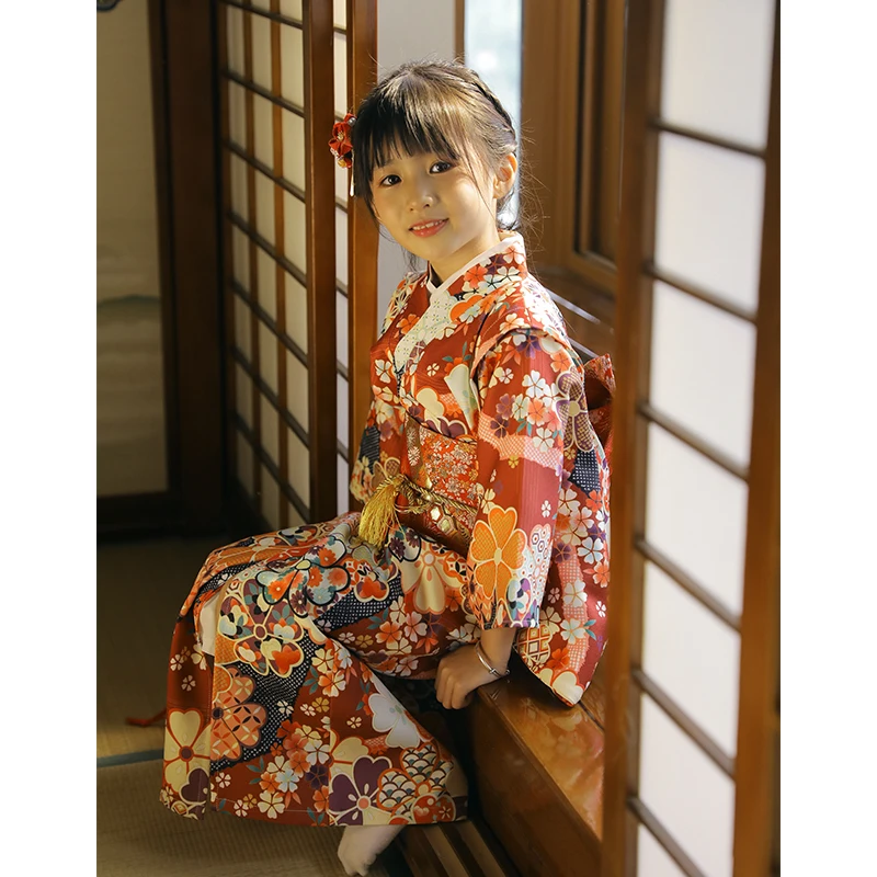 Creative New Arrival Red Flower Children's Japanese Kimono Yukata Girls Print Traditional Kimono Performance Costume Props LC071
Creative New Arrival Red Flower Children's Japanese Kimono Yukata Girls Print Traditional Kimono Performance Costume Props LC071