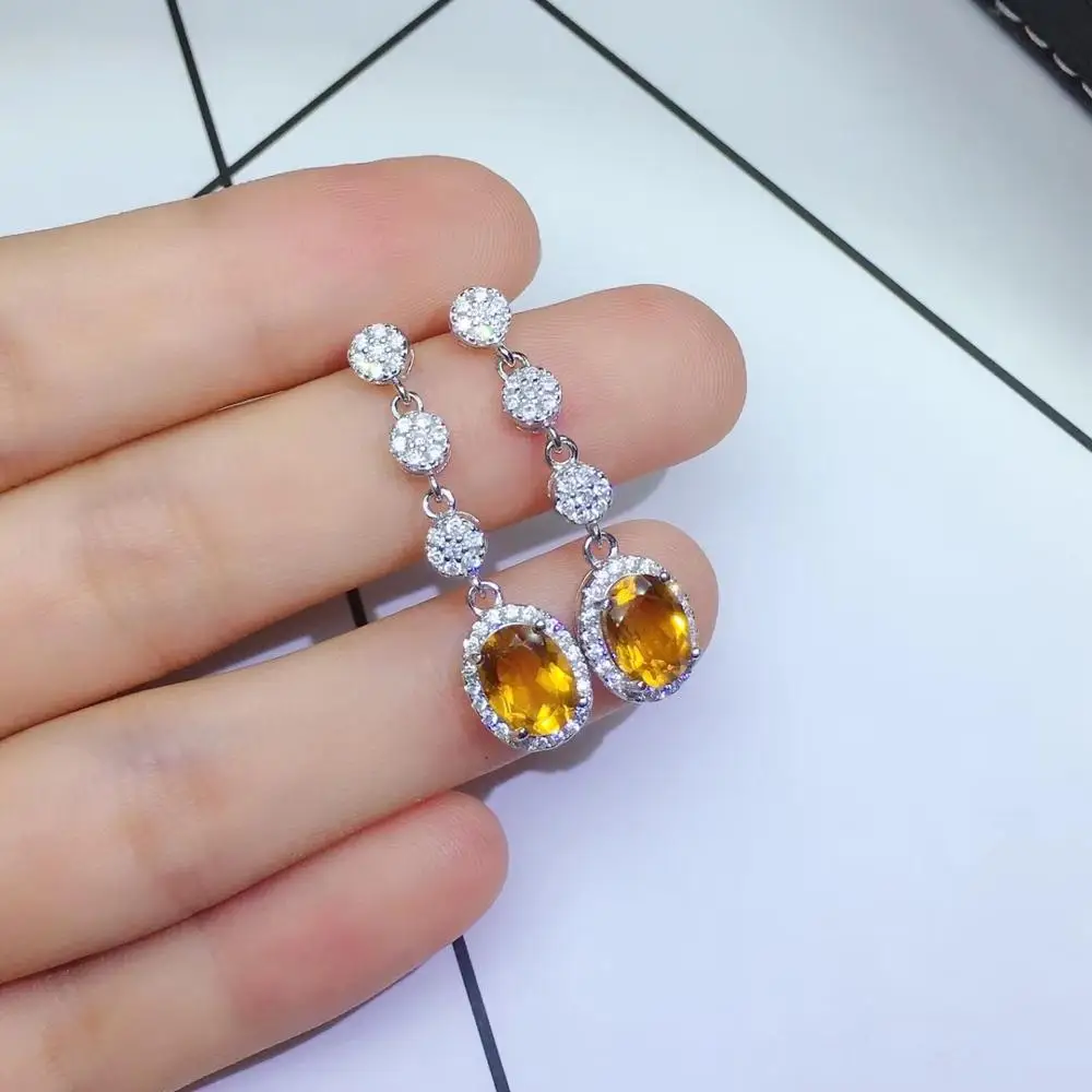 Женские серьги из серебра 925 пробы, с кристаллами, минималистский стиль, горячая распродажа
Женские серьги из серебра 925 пробы, с кристаллами, минималистский стиль, горячая распродажа