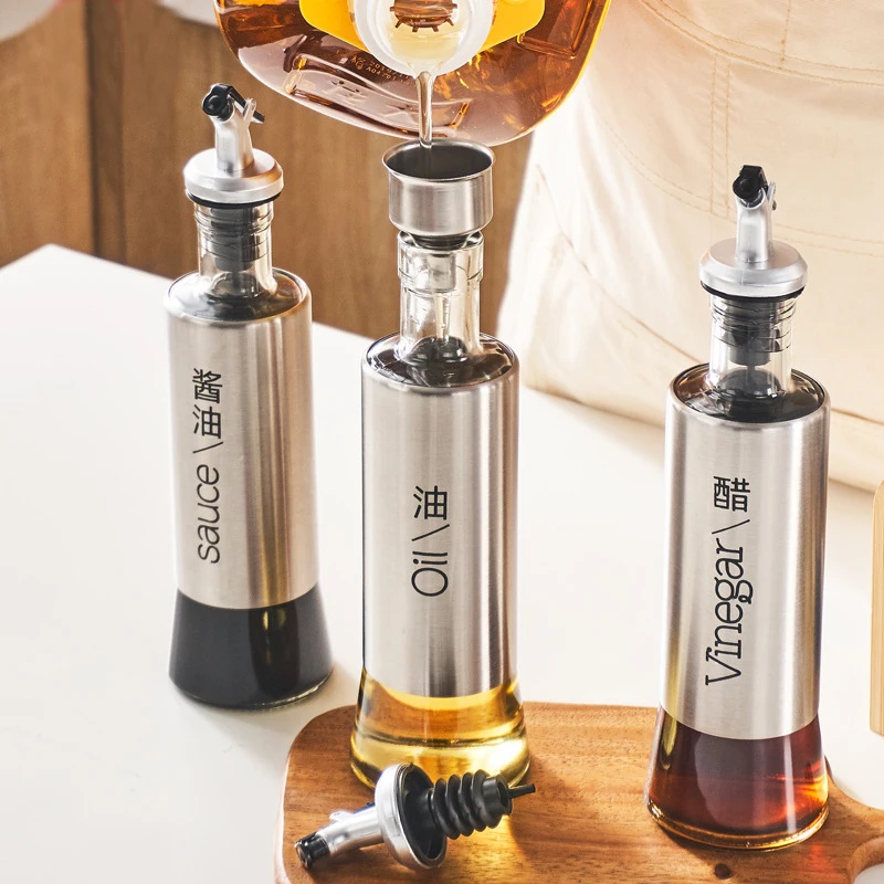 Household Kitchen Oil Bottle Soy Sauce Vinegar Cooking Wine Storage Bottle Glass Stainless Steel Push Type Seasoning Can Oil Pot
Household Kitchen Oil Bottle Soy Sauce Vinegar Cooking Wine Storage Bottle Glass Stainless Steel Push Type Seasoning Can Oil Pot