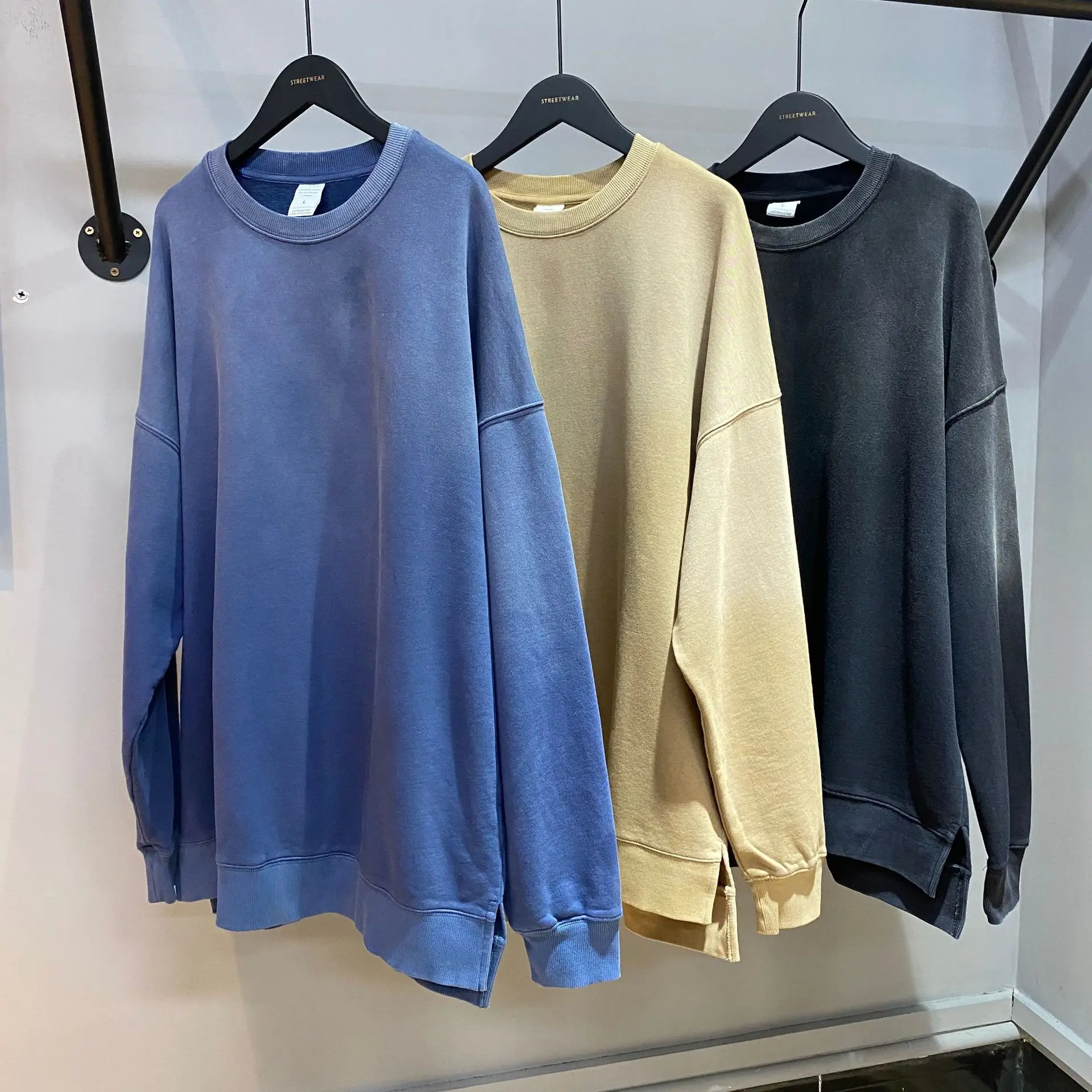 2363 Heavy Weight 380g Sweatshirts Streetwear Hip Hop Fashion Trend Brand Simple Retro Distressed Popular Style O-Neck Pullover
2363 Heavy Weight 380g Sweatshirts Streetwear Hip Hop Fashion Trend Brand Simple Retro Distressed Popular Style O-Neck Pullover
