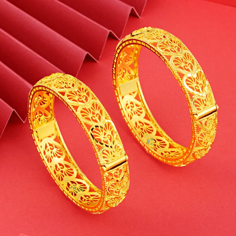 Gold Classic Money Coin Hollow Bracelet Female Retro Card Buckle Bracelet Plated 24K Gold Birthday Valentine's Day Gift
Gold Classic Money Coin Hollow Bracelet Female Retro Card Buckle Bracelet Plated 24K Gold Birthday Valentine's Day Gift