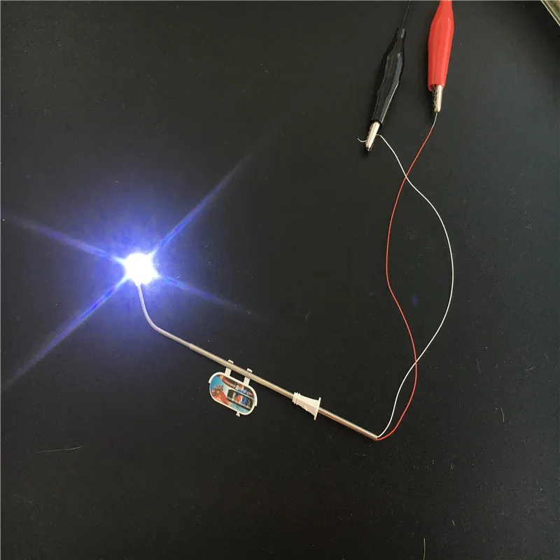 10pcs/lot Single Head Metal Led Street Train Model Construction Sand Table Model Making Material LED Luminous
10pcs/lot Single Head Metal Led Street Train Model Construction Sand Table Model Making Material LED Luminous