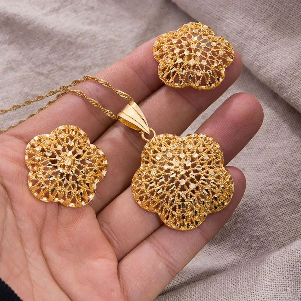 45CM Dubai jewelry set nigerian wedding For Women Bridal African Gold Color Jewelry Set Dubai Necklace Earrings Bride Gift
45CM Dubai jewelry set nigerian wedding For Women Bridal African Gold Color Jewelry Set Dubai Necklace Earrings Bride Gift