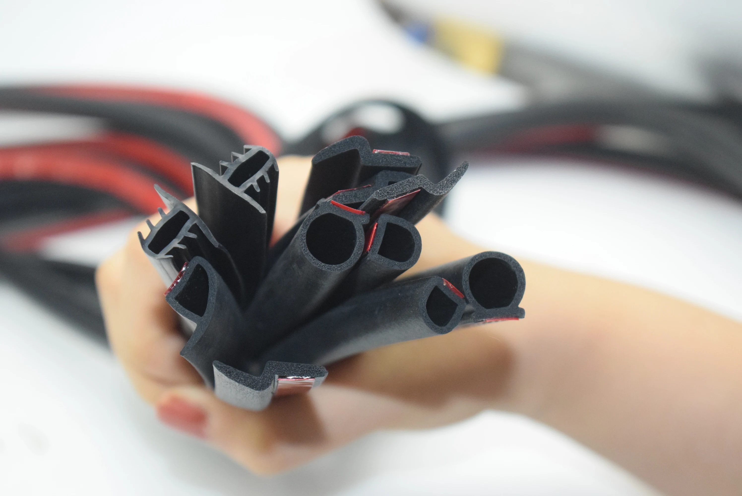 Universal Car Door Edge Seal Weather-strip Noise Reduction Seal Strip for Weiwang 306 Seal Strip Trim Rubber Strip
Universal Car Door Edge Seal Weather-strip Noise Reduction Seal Strip for Weiwang 306 Seal Strip Trim Rubber Strip