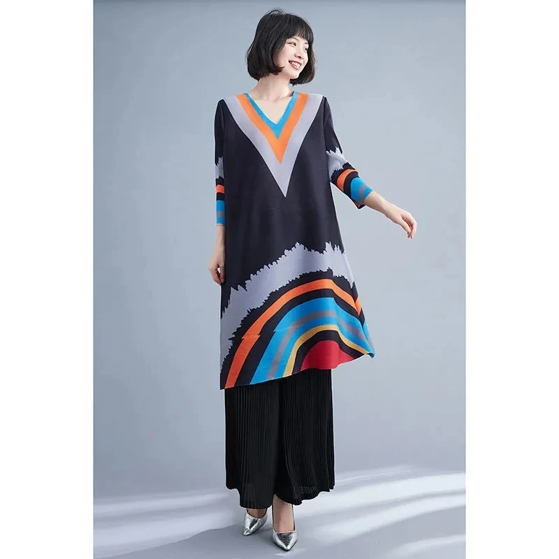 Elegant Women Club Party Dresses Women Fashion Summer Dress 2022 Spring Autumn Temperament V-Neck Pleats Dress Bohemia Ladies 
Elegant Women Club Party Dresses Women Fashion Summer Dress 2022 Spring Autumn Temperament V-Neck Pleats Dress Bohemia Ladies