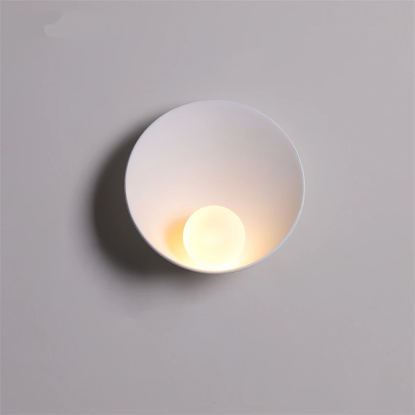 Modern Art White Minimalist Wall Lamp Bedroom Bedside Aisle Staircase Hotel Living Room Background Wall Lighting with Glass Ball
Modern Art White Minimalist Wall Lamp Bedroom Bedside Aisle Staircase Hotel Living Room Background Wall Lighting with Glass Ball