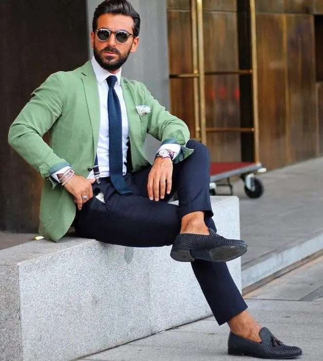 New High Quality Mens Classic Vintage Smart Casual Wedding Party Prom Evening Coat Jacket 1 Piece
New High Quality Mens Classic Vintage Smart Casual Wedding Party Prom Evening Coat Jacket 1 Piece
