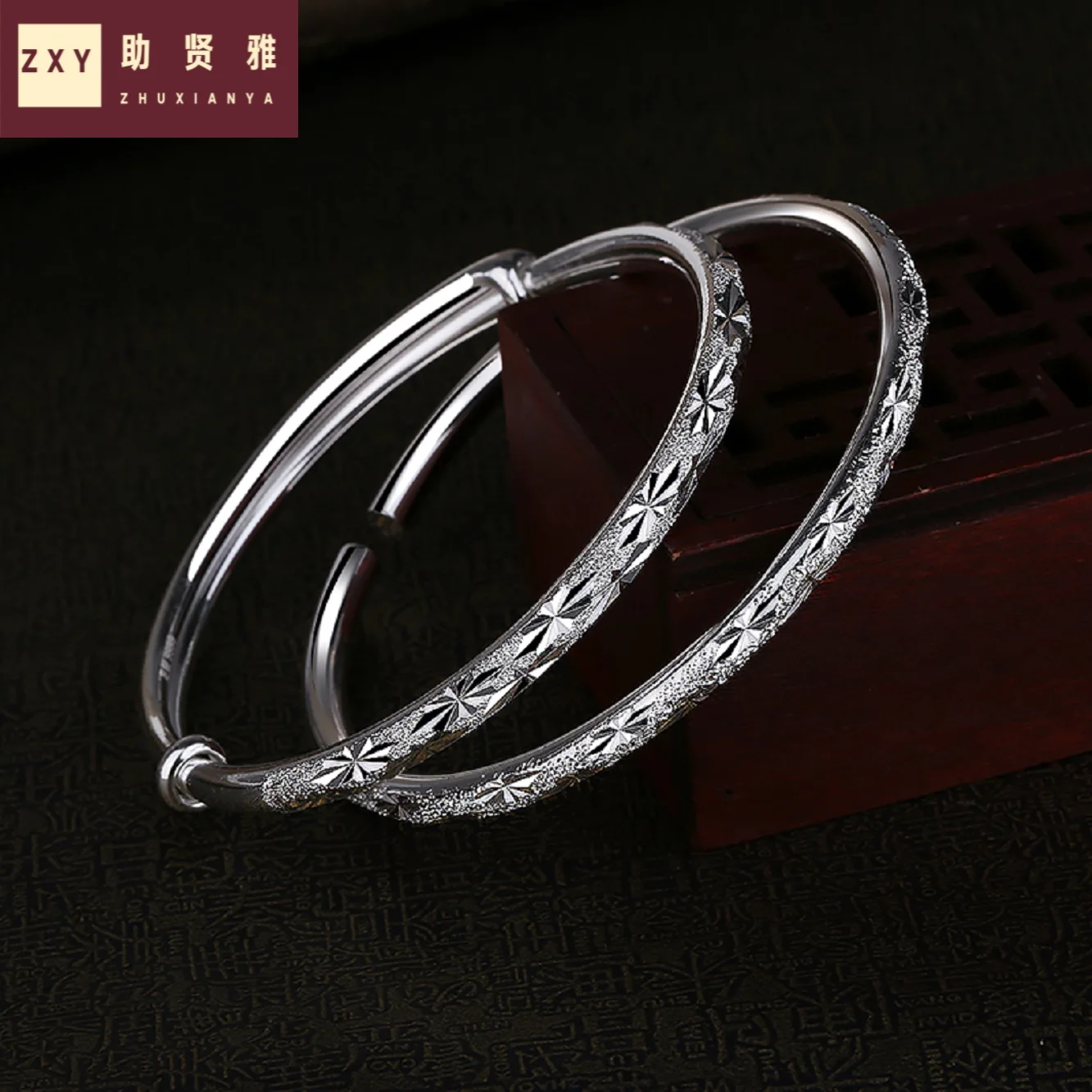 ★bracelet new lady send mom on mother's day is contracted mouth push-pull nail sand all over the sky star bracelets
★bracelet new lady send mom on mother's day is contracted mouth push-pull nail sand all over the sky star bracelets