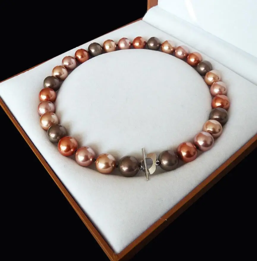 Rare 12mm Genuine South Sea Blend color Shell Pearl Necklace Heart Clasp 18''
Rare 12mm Genuine South Sea Blend color Shell Pearl Necklace Heart Clasp 18''