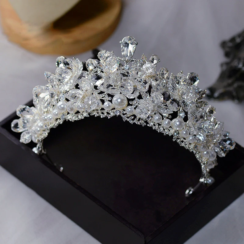 Baroque Oversize Crysatl Wedding Tiara Headbands Brides Hairbands Evening Hair Jewelry Bridal Hair Accessory
Baroque Oversize Crysatl Wedding Tiara Headbands Brides Hairbands Evening Hair Jewelry Bridal Hair Accessory