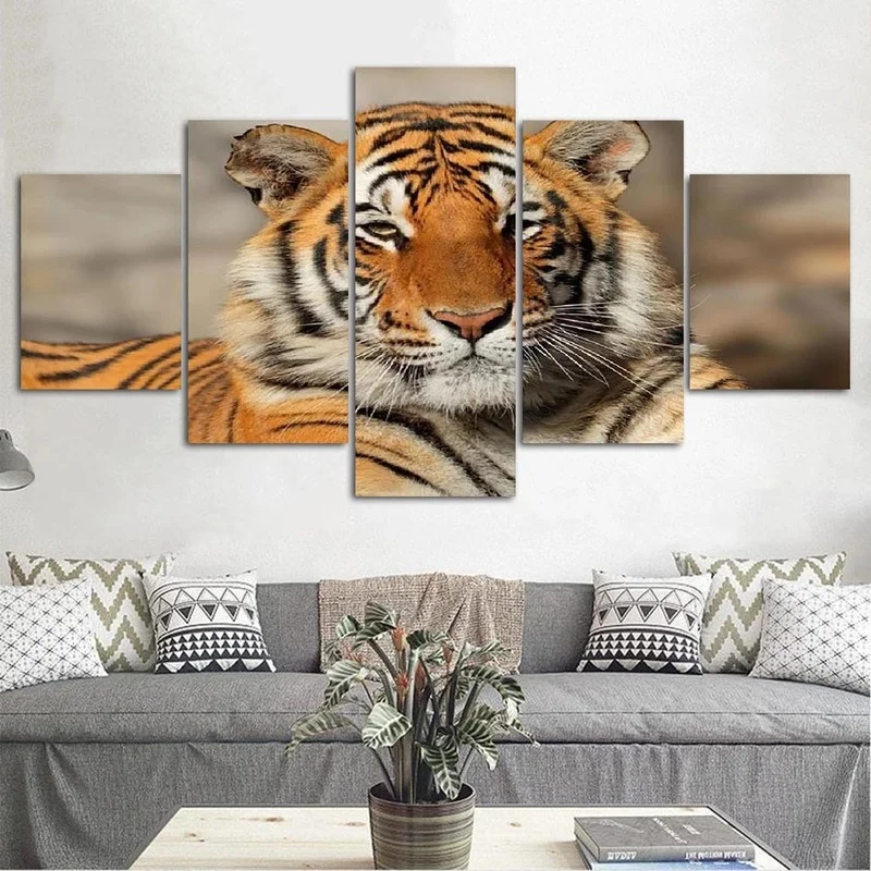 Portrait of A Bengal Tiger 5 Split Panel Canvas Poster and Prints Canvas Painting for Living Home Decoration Picture
Portrait of A Bengal Tiger 5 Split Panel Canvas Poster and Prints Canvas Painting for Living Home Decoration Picture