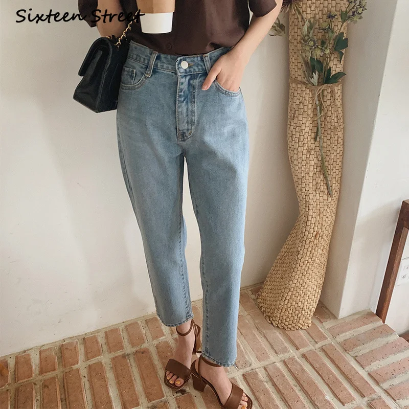 Women's Cargo Trousers Pants Female High Waist Wide Leg Jeans Y2K Aesthetic Style Ladies Baggy Denim Button Zipper Fashion 2021
Women's Cargo Trousers Pants Female High Waist Wide Leg Jeans Y2K Aesthetic Style Ladies Baggy Denim Button Zipper Fashion 2021