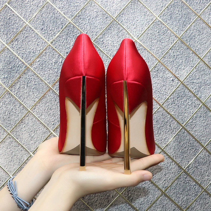 Sexy Red Satin High Heel Pumps 12cm 10cm 8cm Gold Metal Heels Dress Shoes Pointed Toe Party Wedding Shoes Bride Customized
Sexy Red Satin High Heel Pumps 12cm 10cm 8cm Gold Metal Heels Dress Shoes Pointed Toe Party Wedding Shoes Bride Customized