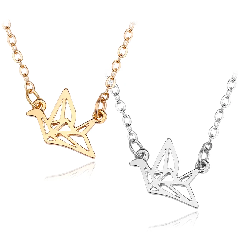 Fashionable New Female Necklace Hollow Paper Crane Classic Charm Lady Wild Origami Pendant Clavicle Chain Jewelry Gift Hot
Fashionable New Female Necklace Hollow Paper Crane Classic Charm Lady Wild Origami Pendant Clavicle Chain Jewelry Gift Hot