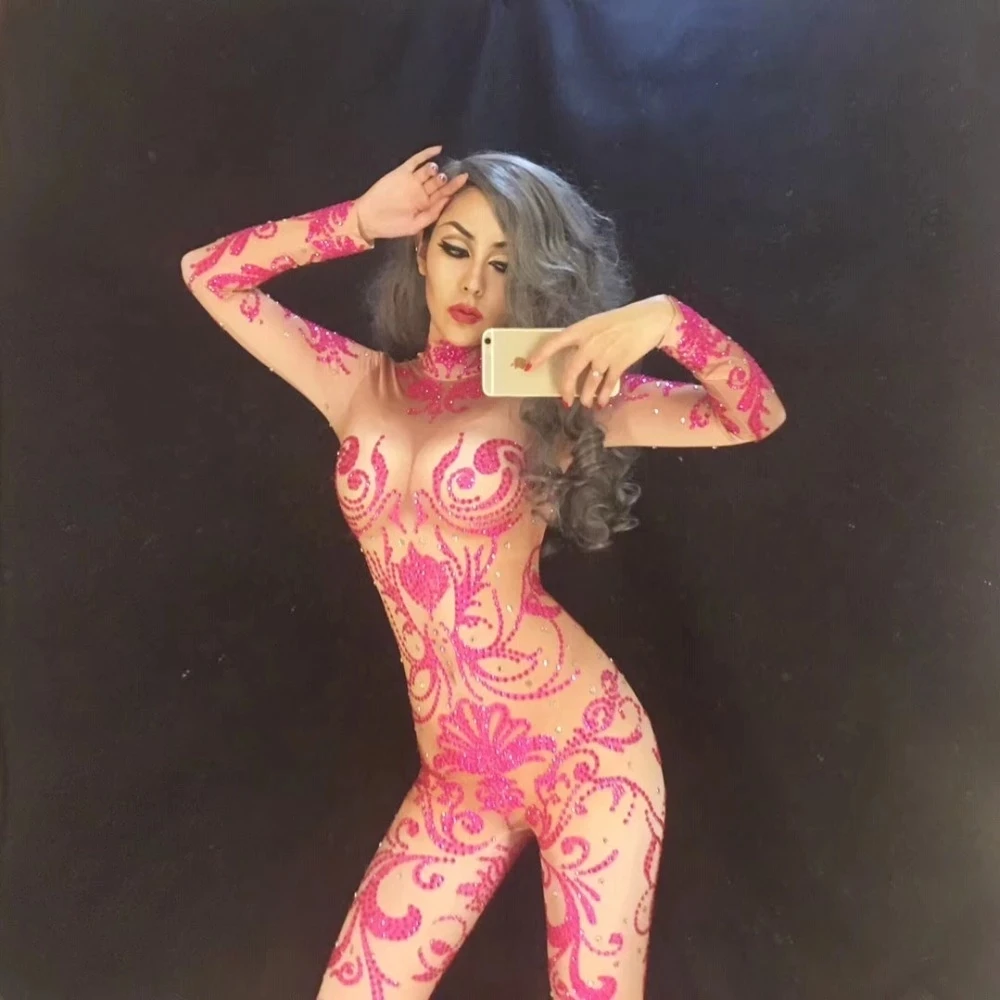 Sexy Pink Diamond Queen Sparkling Rhinestone Jumpsuit Christmas Celebrate Nightclub Performance Performance Bodysuit
Sexy Pink Diamond Queen Sparkling Rhinestone Jumpsuit Christmas Celebrate Nightclub Performance Performance Bodysuit