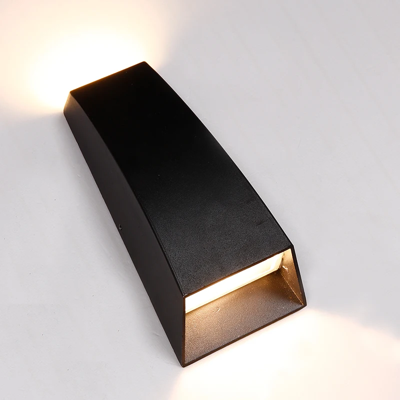 5W LED Exterior Wall Sconces Light Up/Down Lighting Waterproof Door Patio Garage Balcony Outdoor Lamp Fixture Black Finish
5W LED Exterior Wall Sconces Light Up/Down Lighting Waterproof Door Patio Garage Balcony Outdoor Lamp Fixture Black Finish