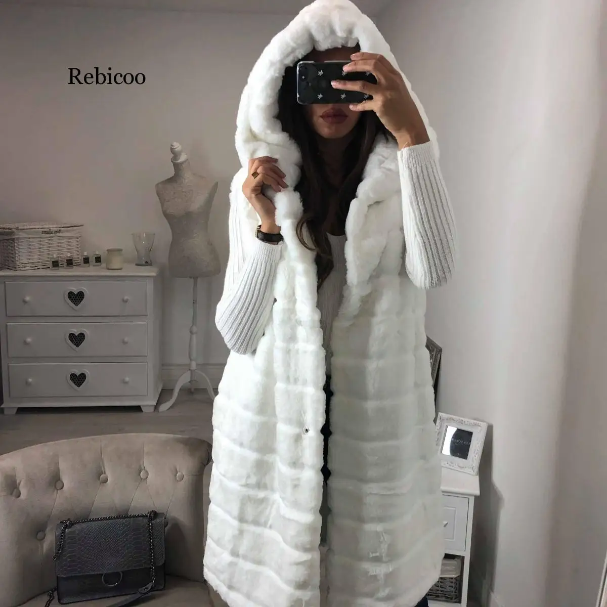 Rebicoo Warm Hooded Faux Fur Fox Vest Women Winter Casual Artifical Fur Warm Coat Super Long Waistcoat Female Faux Furs Vest
Rebicoo Warm Hooded Faux Fur Fox Vest Women Winter Casual Artifical Fur Warm Coat Super Long Waistcoat Female Faux Furs Vest