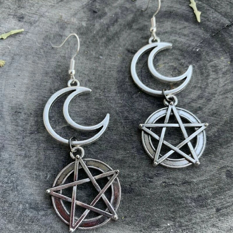 Gothic Crescent Moon Pentagram Pendant Dangle Earrings Witch Jewelry For Women Party Gift
Gothic Crescent Moon Pentagram Pendant Dangle Earrings Witch Jewelry For Women Party Gift