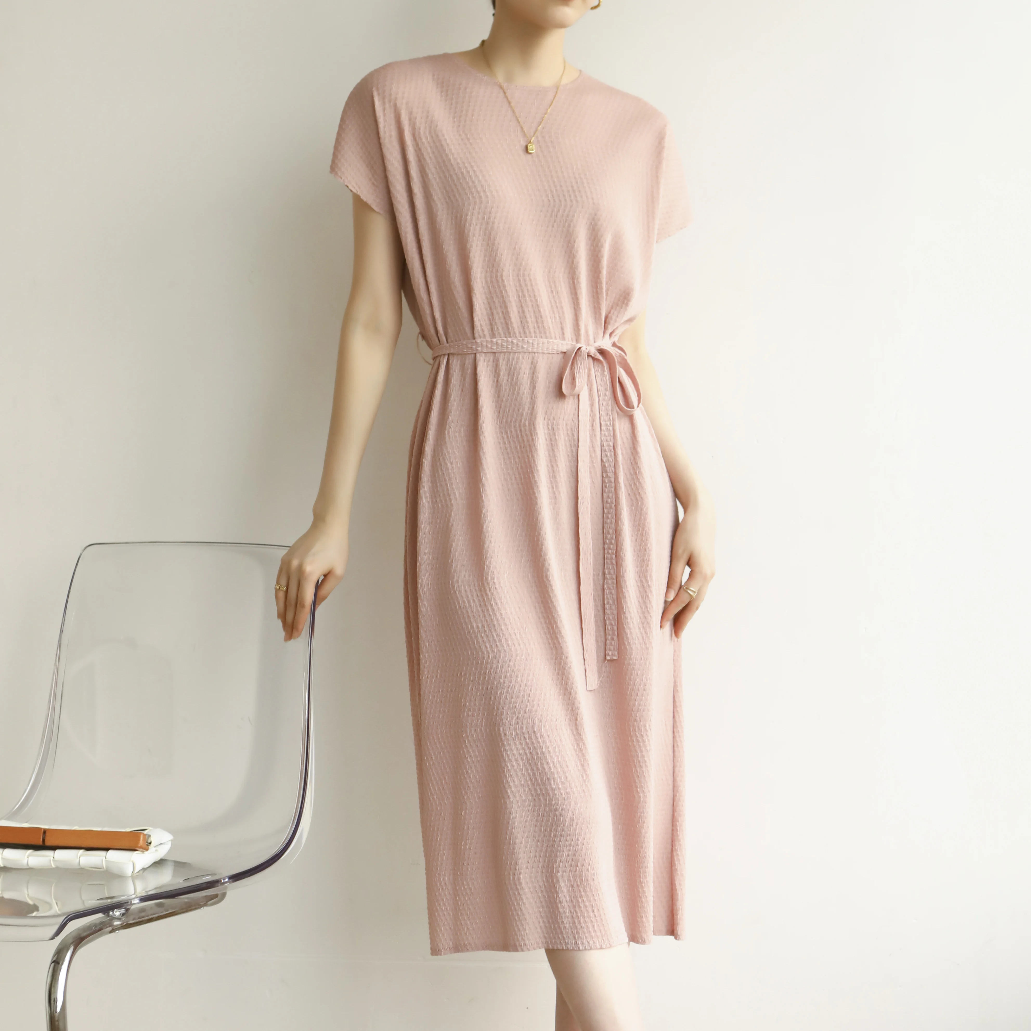 The manufacturer will supply the new miyake pleated INS fashionable dress for 2022 summer
The manufacturer will supply the new miyake pleated INS fashionable dress for 2022 summer