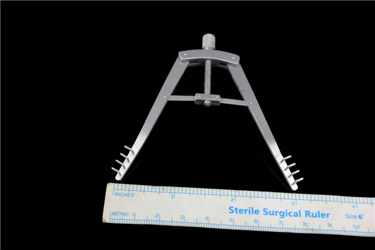 Orthopedic instrument medical Hand foot surgery Multihook Thin skin Retractor Little mouse small Fine tooth Spreader forceps
Orthopedic instrument medical Hand foot surgery Multihook Thin skin Retractor Little mouse small Fine tooth Spreader forceps