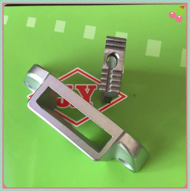 2pcs Industrial sewing machine parts 341 needle plate 341 line needle board High head car 341 line needle board teeth
2pcs Industrial sewing machine parts 341 needle plate 341 line needle board High head car 341 line needle board teeth