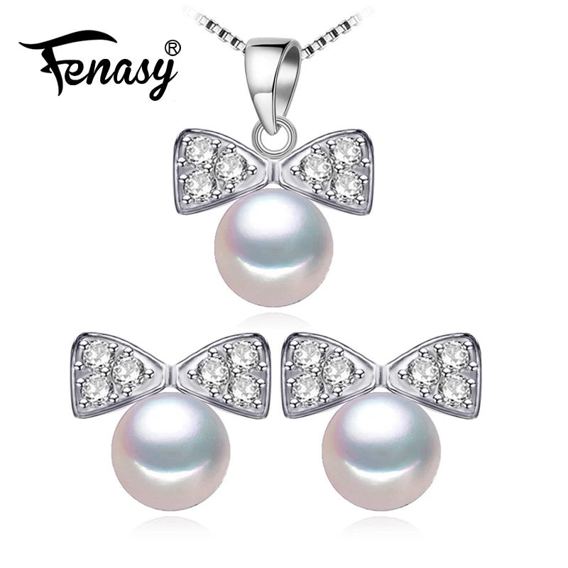 FENASY 925 пробы, серебряные жемчужные Ювелирные наборы, серьги-гвоздики из натурального жемчуга для женщин, романтическое ожерелье с кулоном в виде банта
FENASY 925 пробы, серебряные жемчужные Ювелирные наборы, серьги-гвоздики из натурального жемчуга для женщин, романтическое ожерелье с кулоном в виде банта