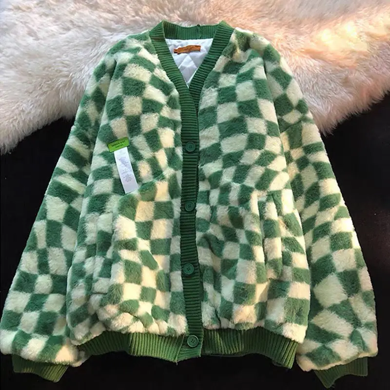 Checkerboard lamb plush jacket fur women 2022 new autumn and winter thick oversized top wild Brown cardigan jacket retro clothes
Checkerboard lamb plush jacket fur women 2022 new autumn and winter thick oversized top wild Brown cardigan jacket retro clothes