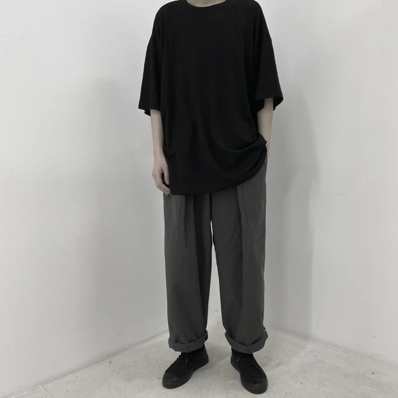 Women's summer thin loose round collar simple pure color short sleeve T-shirt fashion simple comfortable style
Women's summer thin loose round collar simple pure color short sleeve T-shirt fashion simple comfortable style
