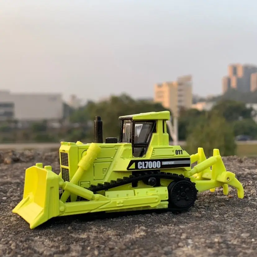 New Special Die-casting Metal Alloy Bulldozer Construction Machinery Model 11cm Long Home Display Collectiontoys For Children
New Special Die-casting Metal Alloy Bulldozer Construction Machinery Model 11cm Long Home Display Collectiontoys For Children