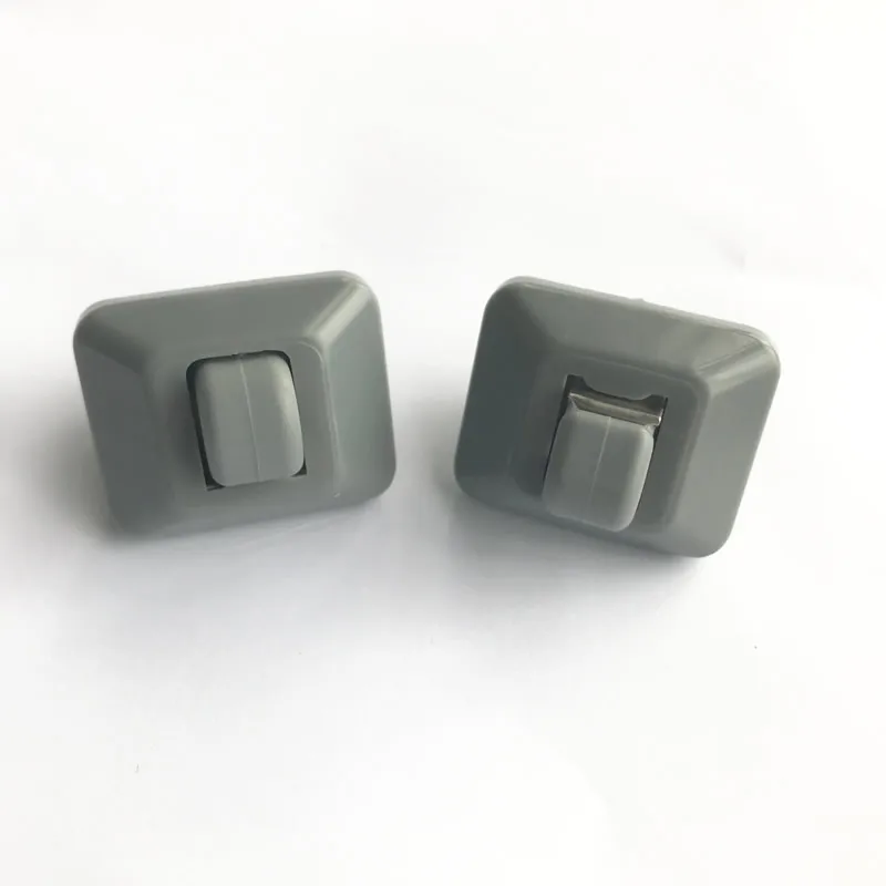2pcs AUTO -Gray Interior Sun Visor Clip Hook For Audi A1 A3 S3 A4 S4 A5 S5 Q3 Q5 TT Quattro
2pcs AUTO -Gray Interior Sun Visor Clip Hook For Audi A1 A3 S3 A4 S4 A5 S5 Q3 Q5 TT Quattro