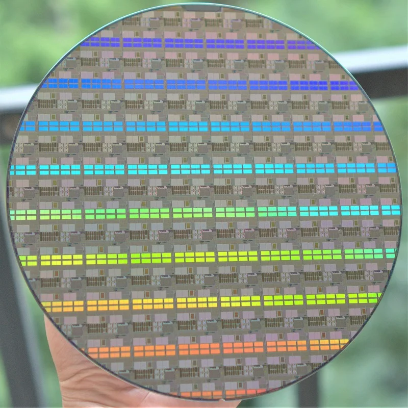 8-inch wafer wafer lithography chip silicon IC semiconductor integrated circuit display test
8-inch wafer wafer lithography chip silicon IC semiconductor integrated circuit display test