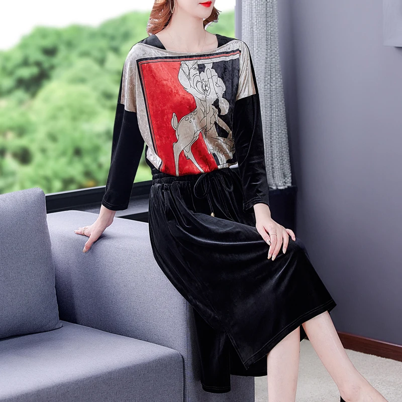 2024 Elegant Fashion Women Gold Velvet Midi Dresses Autumn Winter Casual Vintage Long Sleeve Sexy Dresses Bodycon Party Vestidos
2024 Elegant Fashion Women Gold Velvet Midi Dresses Autumn Winter Casual Vintage Long Sleeve Sexy Dresses Bodycon Party Vestidos