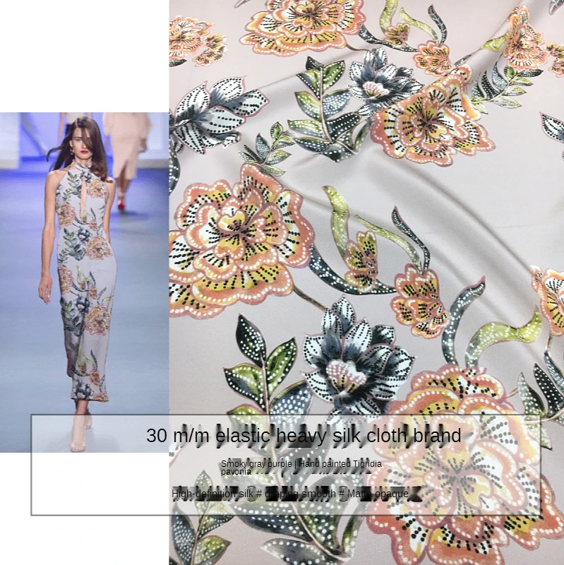 Hand-painted tiger skin flower printing smoky gray purple 30mm heavy crepe stretch dress digital mulberry silk fashion fabric
Hand-painted tiger skin flower printing smoky gray purple 30mm heavy crepe stretch dress digital mulberry silk fashion fabric