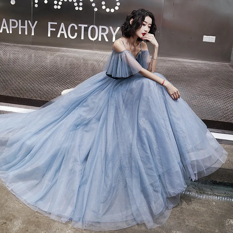 Blue V-Neck Noble Cheongsam Stage Show Performance Change Sexy Evening Party Dress Formal Dress Women Full Length Prom Gown
Blue V-Neck Noble Cheongsam Stage Show Performance Change Sexy Evening Party Dress Formal Dress Women Full Length Prom Gown