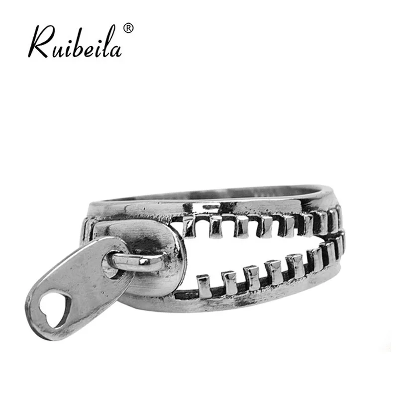 Véritable 925 argent hommes et femmes anneaux Thai bijoux en argent rétro à la main fermeture éclair accessoires de fête cadeau
Véritable 925 argent hommes et femmes anneaux Thai bijoux en argent rétro à la main fermeture éclair accessoires de fête cadeau