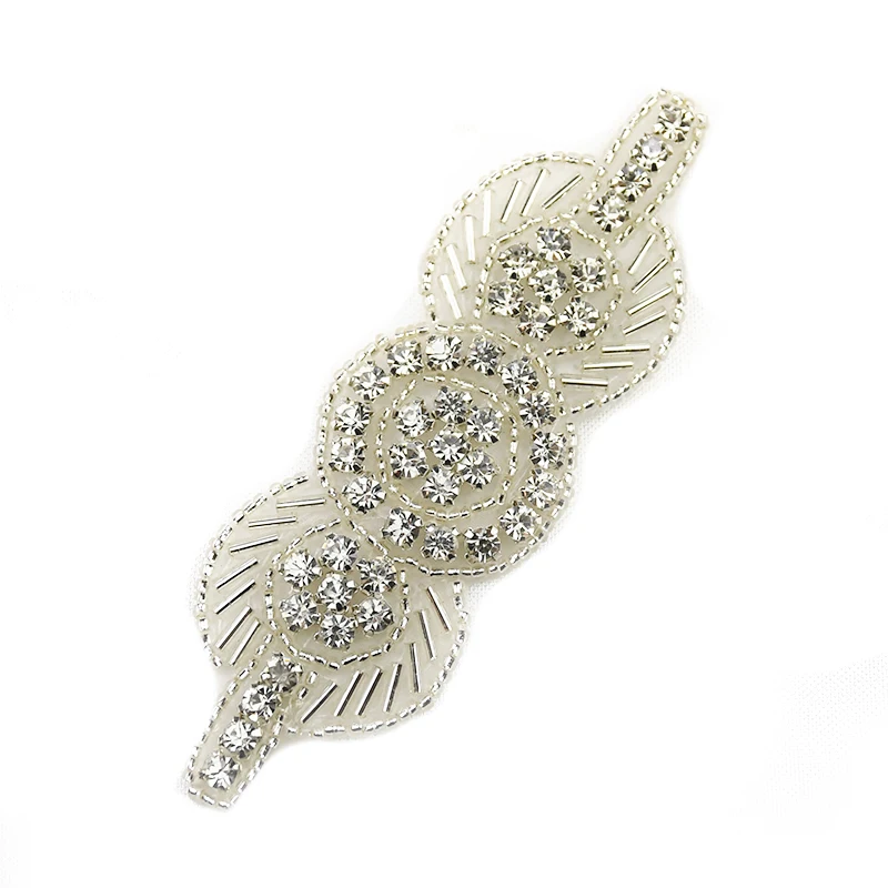Handmade Crystal Beaded Appliques, Rhinestone Patches for Wedding Bridal, Small Size, WRA-456
Handmade Crystal Beaded Appliques, Rhinestone Patches for Wedding Bridal, Small Size, WRA-456