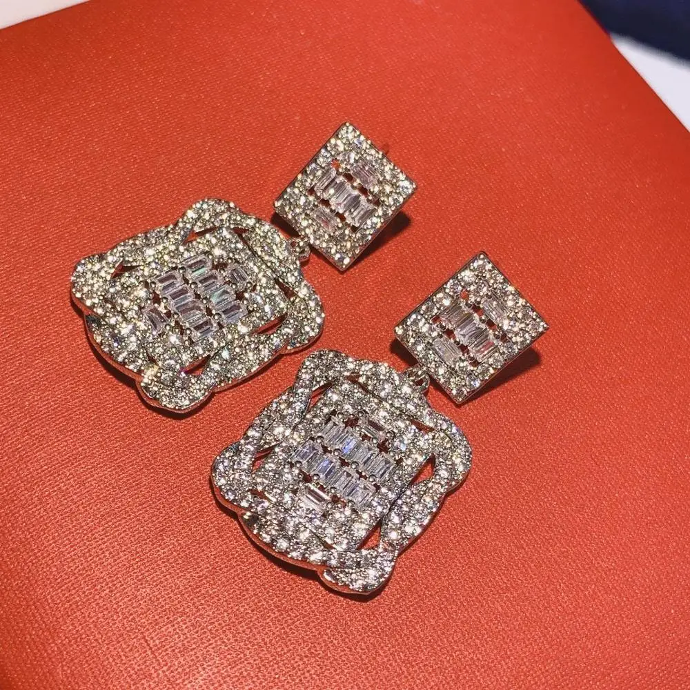 HIBRIDE New Hot Fashion Geometric Design Square Drop Earrings Bridal Crystal Wedding Earrings for Women Brides Bijoux Femme E-61
HIBRIDE New Hot Fashion Geometric Design Square Drop Earrings Bridal Crystal Wedding Earrings for Women Brides Bijoux Femme E-61