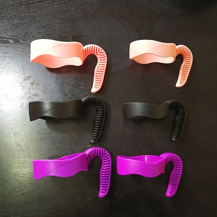 100pc/Lot Plastic Cup Holder Tumbler Handle for YETI RTIC Ozark 12/20/30oz Water Bottle Glass Mug Portable Hand Support
100pc/Lot Plastic Cup Holder Tumbler Handle for YETI RTIC Ozark 12/20/30oz Water Bottle Glass Mug Portable Hand Support