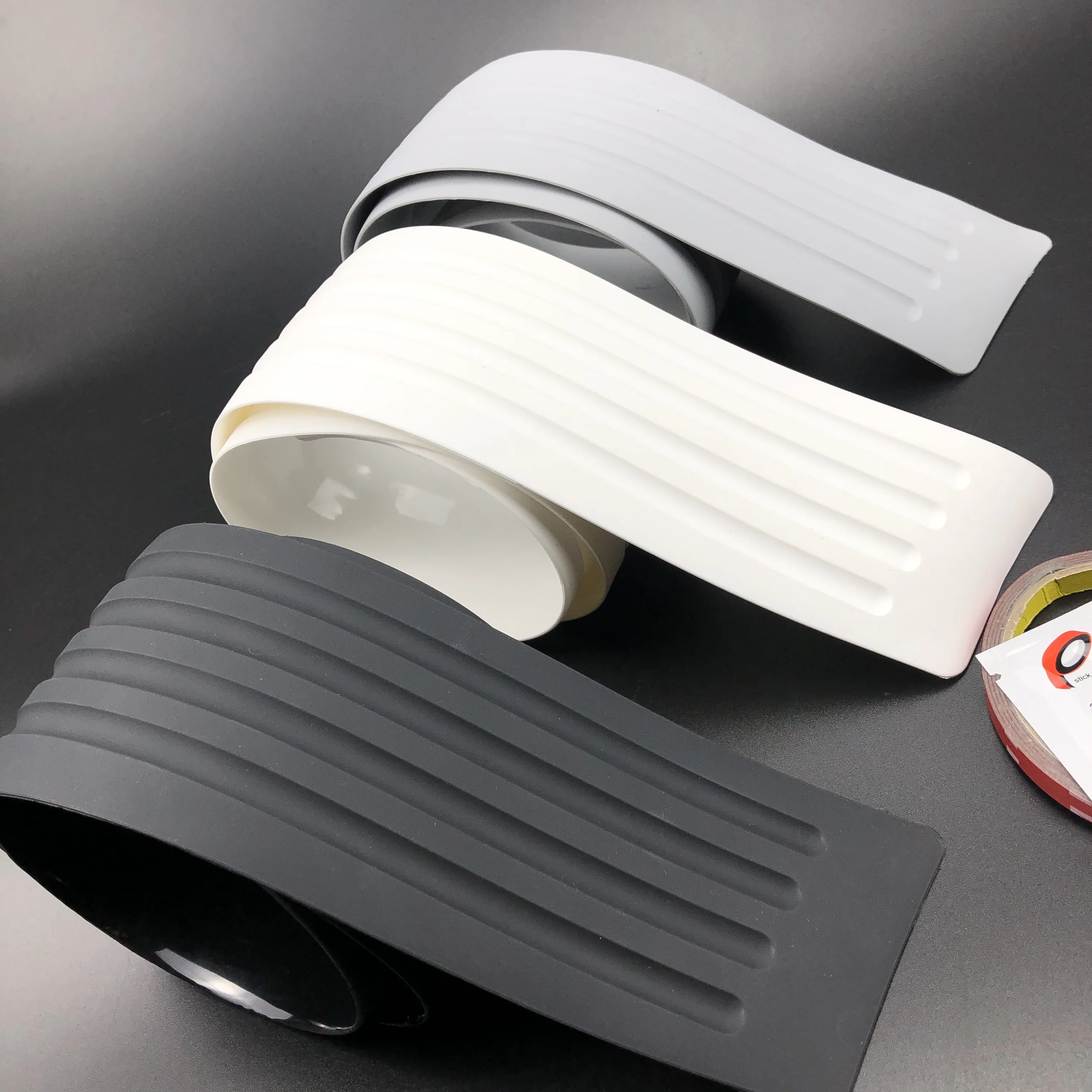 Universal Car Rear Bumper Protector sticker Case For Volvo S40 S60 S80 S90 S40 XC60 XC90 V40 V60 V90 C30 XC40 XC70 V70 
Universal Car Rear Bumper Protector sticker Case For Volvo S40 S60 S80 S90 S40 XC60 XC90 V40 V60 V90 C30 XC40 XC70 V70