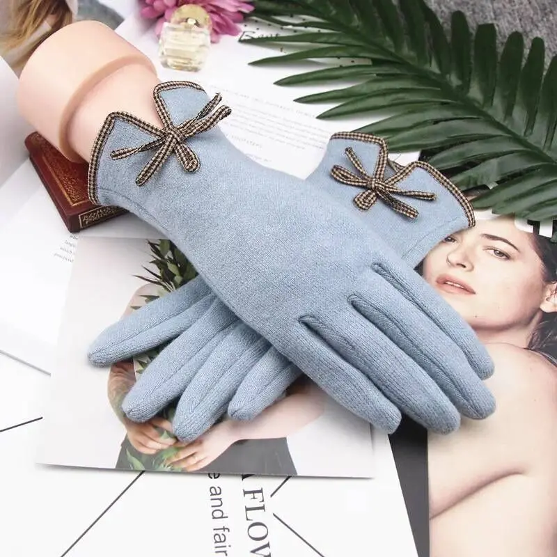 Women Winter Keep Warm Touch Screen Plus Velvet Inside Cashmere Bow Female Elegant Gloves Japanese Style Cute Lovely Solid
Women Winter Keep Warm Touch Screen Plus Velvet Inside Cashmere Bow Female Elegant Gloves Japanese Style Cute Lovely Solid