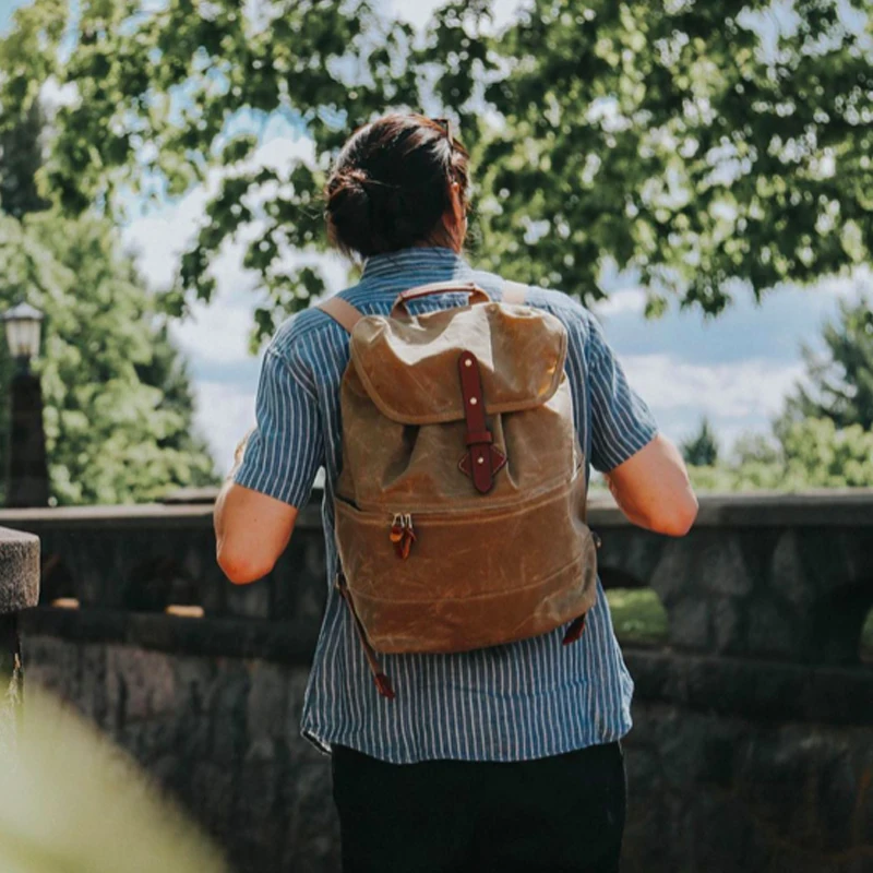 Oil Wax Canvas Backpack Men Travel Laptop Backpack Large Capacity Drawstring Backpack
Oil Wax Canvas Backpack Men Travel Laptop Backpack Large Capacity Drawstring Backpack