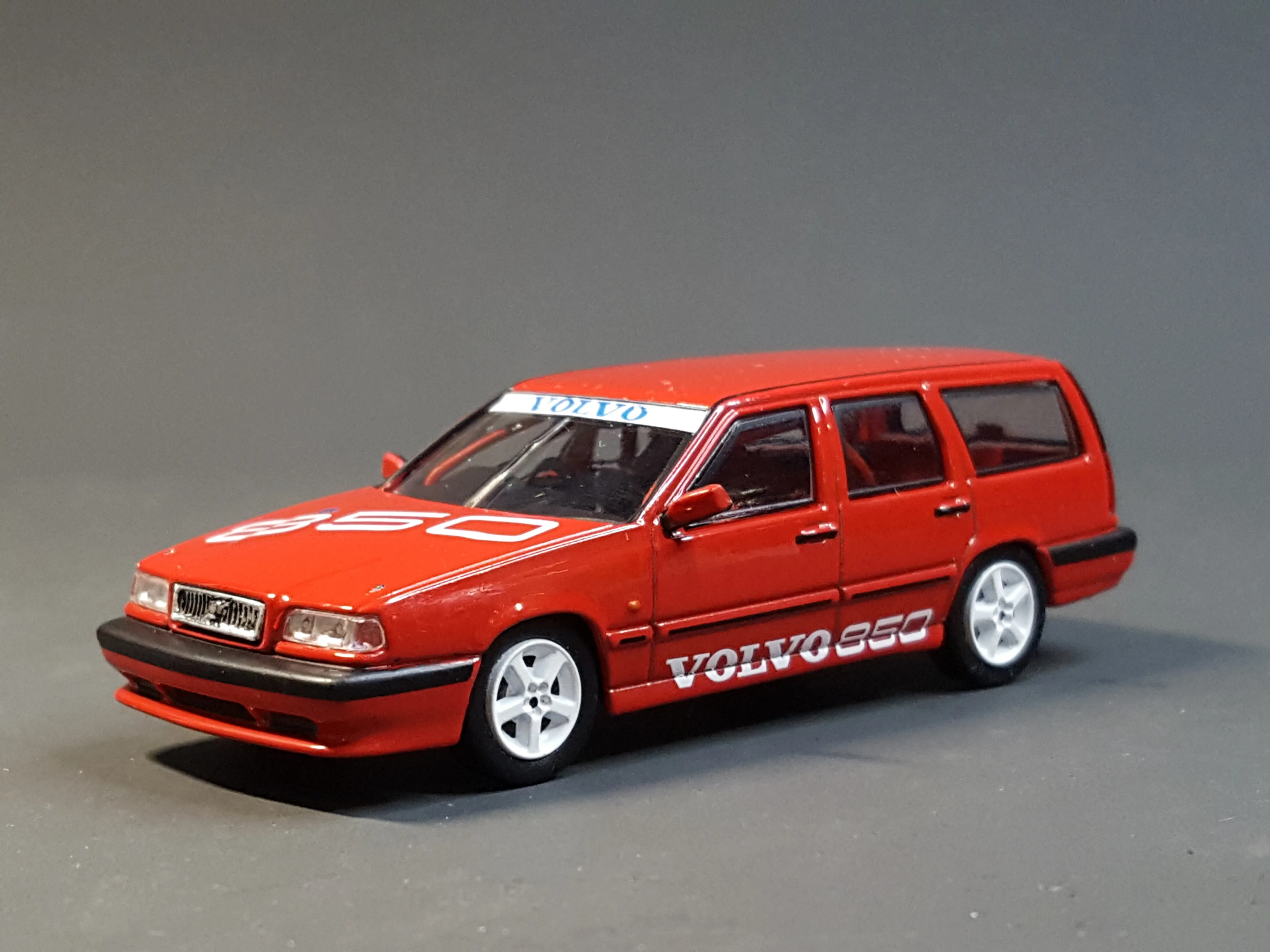 Модель автомобиля POPRACE 1/64 850 Estate T-5R Touring, модель литая, ограниченная коллекция автомобилей
Модель автомобиля POPRACE 1/64 850 Estate T-5R Touring, модель литая, ограниченная коллекция автомобилей