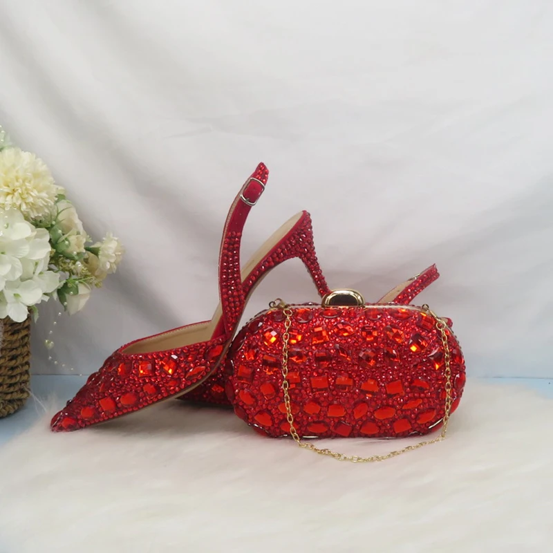 2021 New Summer Female Red Sandals Crystal Party Sandals Purse wedding shoes Bridal woman Fashion Pointed toe Thin Heel Sandals
2021 New Summer Female Red Sandals Crystal Party Sandals Purse wedding shoes Bridal woman Fashion Pointed toe Thin Heel Sandals