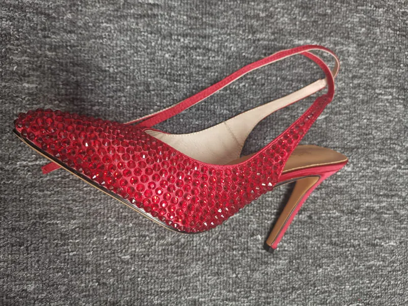 Woman Glitter Full Rhinestone Satin Pumps Wedding Crystal High Heels Pointed Toe Bling Blling Slingbacks Party Dress Heel
Woman Glitter Full Rhinestone Satin Pumps Wedding Crystal High Heels Pointed Toe Bling Blling Slingbacks Party Dress Heel
