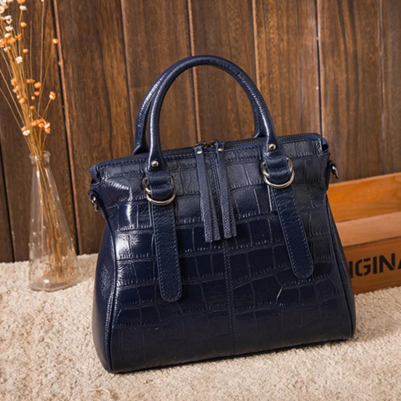 Europe And United States Style Women's Handbags Crocodile Print Head Layer Cowhide Leather Large Ladies Shoulder Bags
Europe And United States Style Women's Handbags Crocodile Print Head Layer Cowhide Leather Large Ladies Shoulder Bags