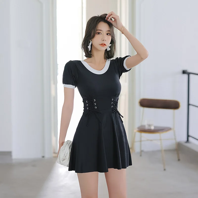 2021 New Korean Sexy One Piece Swimsuit Push Up Female Solid Swimwear Pool Beach Body Bathing Suit Women Swimskirt
2021 New Korean Sexy One Piece Swimsuit Push Up Female Solid Swimwear Pool Beach Body Bathing Suit Women Swimskirt